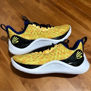 NEW Under Armour Curry 10 Size 7